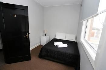 The Lakes Hotel - Casino Accommodation 59
