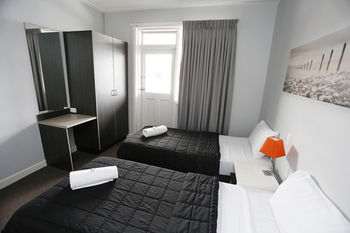 The Lakes Hotel - Casino Accommodation 61