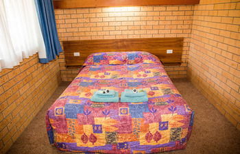 Tumut Valley Motel - Casino Accommodation 8