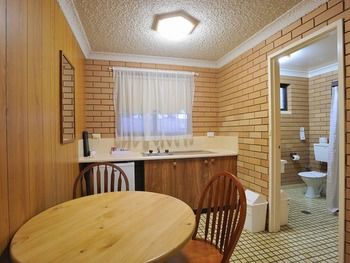 Tumut Valley Motel - Casino Accommodation 18