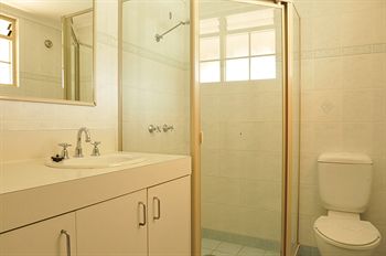 The Bayview Hotel - YWait Travel 14