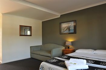 The Bayview Hotel - YWait Travel 19