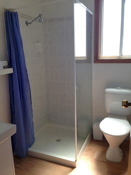 Two Shores Holiday Village - YWait Travel 2