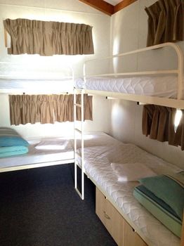 Two Shores Holiday Village - YWait Travel 9