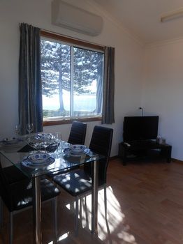 Two Shores Holiday Village - YWait Travel 11