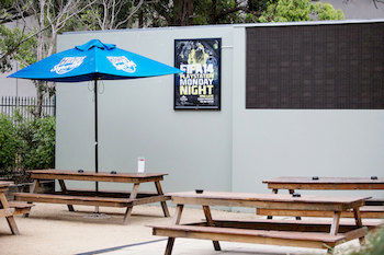 High Flyer Hotel - Accommodation Find 5