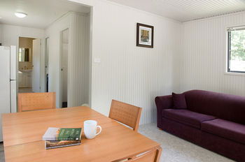 Riverglade Caravan Park - Townsville Tourism 9