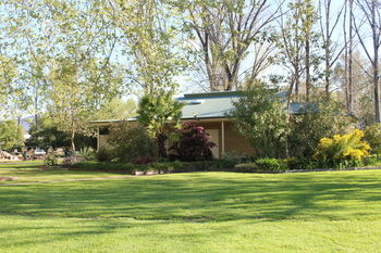 Riverglade Caravan Park - Townsville Tourism 12