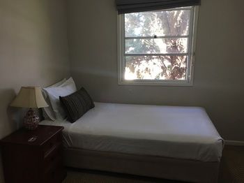 Boronia Lodge Burwood - Accommodation Find 25