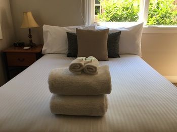 Boronia Lodge Burwood - Accommodation Find 29