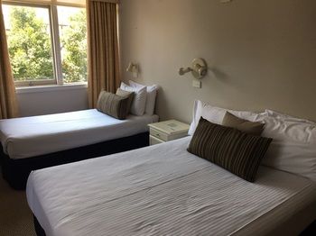 Boronia Lodge Burwood - Accommodation Find 32
