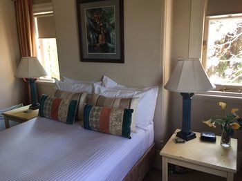 Boronia Lodge Burwood - Accommodation Find 36
