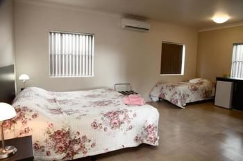 Station Hotel Motel Kurri Kurri - Casino Accommodation 4