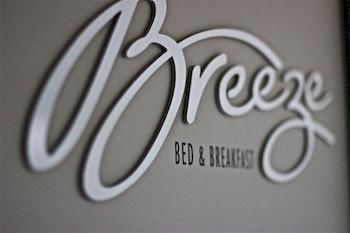 Breeze Bed And Breakfast - YWait Travel 0