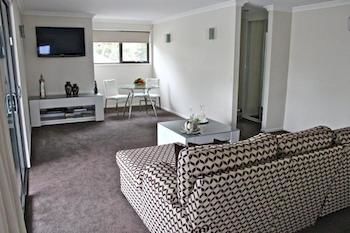 Breeze Bed And Breakfast - YWait Travel 3