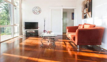 Eltham Retreat - Accommodation Broken Hill 9