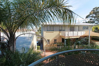 Travellers Motor Village - WA Accommodation 15