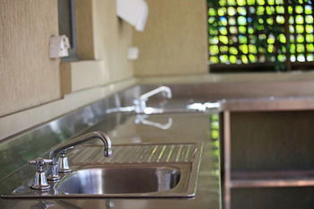 Travellers Motor Village - WA Accommodation 17