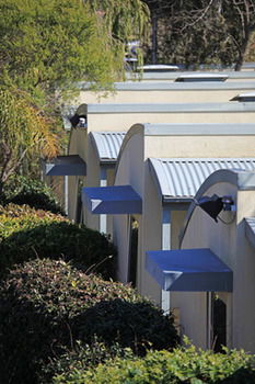 Travellers Motor Village - WA Accommodation 23