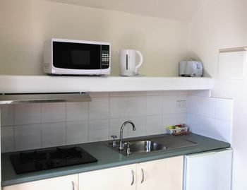 Travellers Motor Village - WA Accommodation 42