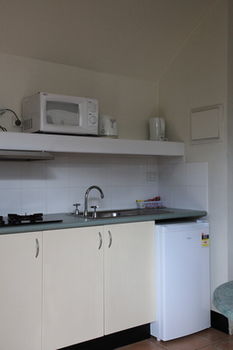 Travellers Motor Village - WA Accommodation 43
