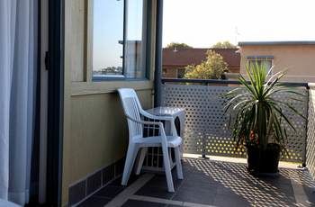 Travellers Motor Village - WA Accommodation 62