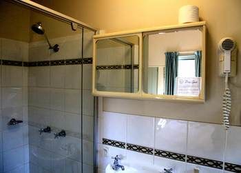 Travellers Motor Village - WA Accommodation 90