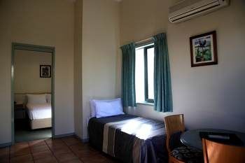 Travellers Motor Village - WA Accommodation 93