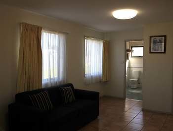 Travellers Motor Village - WA Accommodation 94