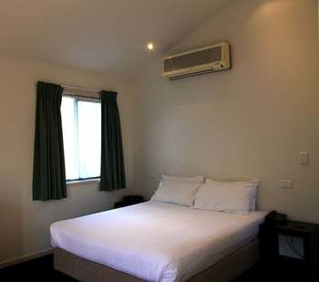 Travellers Motor Village - WA Accommodation 102