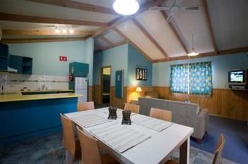Toowoon Bay Holiday Park - YWait Travel 2