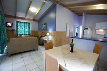Toowoon Bay Holiday Park - YWait Travel 3