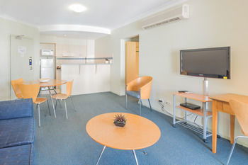 The Brighton Apartments - Townsville Tourism 14