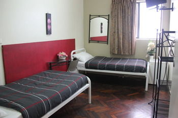 Coogee Beachside Budget Accommodation - Hostel - Townsville Tourism 5
