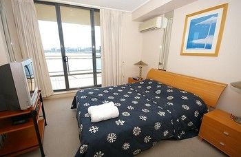Homebush Bay 125 Ben Furnished Apartment - Accommodation Australia 1