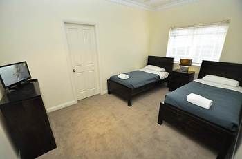Kingsford 12 Shaw Furnished Apartment - Accommodation Find 1