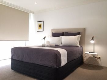 Neutral Bay 46 Young Furnished Apartment - Whitsundays Tourism 2