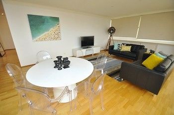 Neutral Bay 46 Young Furnished Apartment - Whitsundays Tourism 8