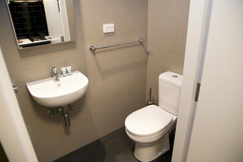 Abercrombie Student Accommodation - YWait Travel 2
