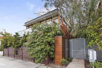 Atomic Soul - Byron Bay Accommodation 1