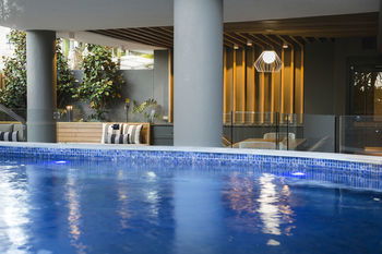 Breeze Mooloolaba - YWait Travel 17