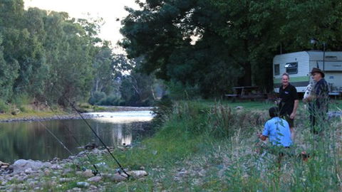 Gentle Annie Caravan And Camping Reserve - Accommodation Australia 0
