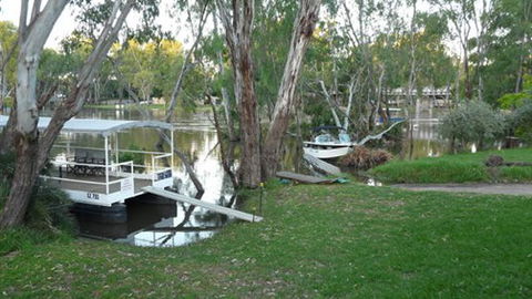 Riverside Motel, Marina Wahgunyah - Accommodation Find 0