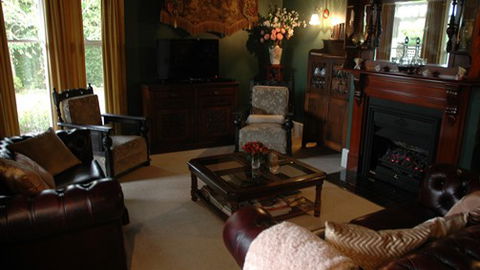 Heytesbury House B&B - WA Accommodation 4