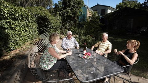 Forlonge Bed & Breakfast - Townsville Tourism 7