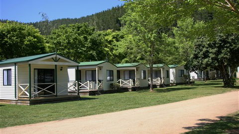 Porepunkah Pines Holiday Park - Townsville Tourism 1