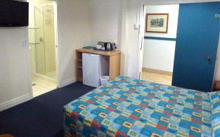 Acacia Inner City Inn - Accommodation Australia 3