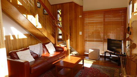 Karoonda Olive Grove Retreat At Mt Buffalo Olives - Townsville Tourism 1