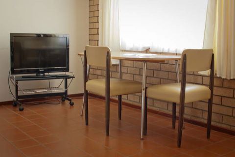 Augusta Escape - Accommodation Broken Hill 4