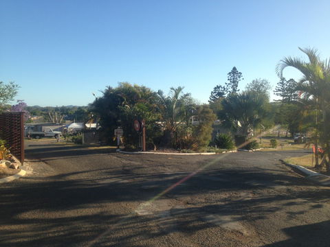 Gympie Caravan Park - Queens Park - Holiday Sydney 1